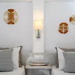 Hypnos Boutique With Amazing Heated Pool With Jacuzzi Casa de Férias