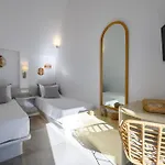 Hypnos Boutique With Amazing Heated Pool With Jacuzzi