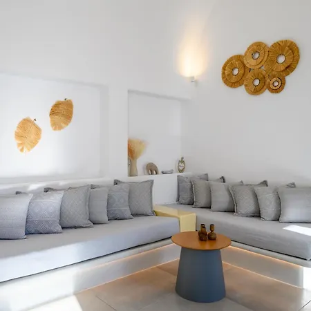 Hypnos Boutique With Amazing Heated Pool With Jacuzzi Ferienhaus