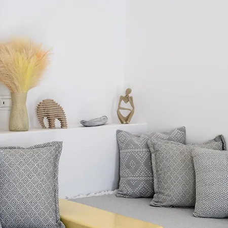 Hypnos Boutique With Amazing Heated Pool With Jacuzzi Nyaraló *